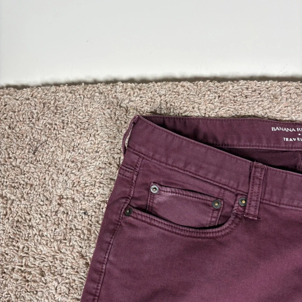 Banana‎ Republic Travel Jean Mens 34x32 Slim Fit Burgundy Maroon Cotton Stretch